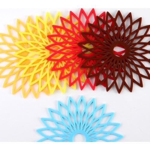 Geometric Flower Silicone Non-slip Insulation Pad Cup Bowl Mat Solid Color Pad Stand Hot Drink Pot Holder Kitchen Accessories