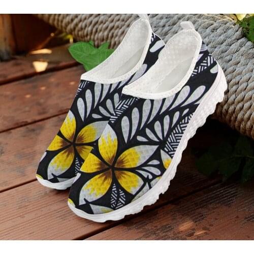 ELVISWORDS Summer Samoan Women Flats Shoes Woman African Floral Polynesian Plumeria Flower Air Mesh Casual Sneakers for Female