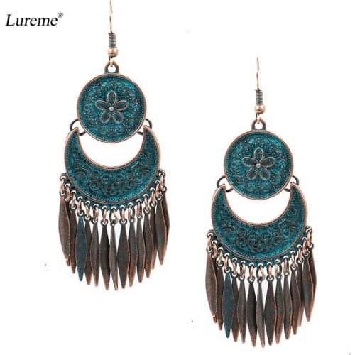 Lureme European Vintage Bronze Round Metal Flower Pattern Leaf Tassel Dangle Earrings (er005775)