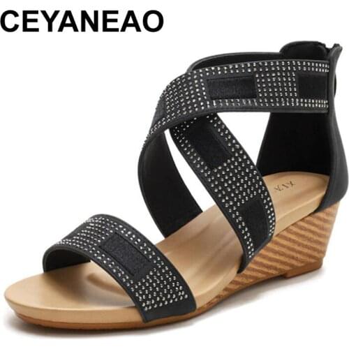CEYANEAO Women PU Leather Shoes Comfy Platform Flat Sole Ladies Casual Soft Big Toe Foot Correction Sandal Orthopedic Bunion Cor