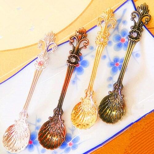 HOT SALE Retro Palace Carved Coffee Drink Condiment Spoon Tea Ice Cream Scoop