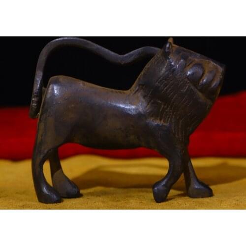 4"Tibet Temple Collection Old Bronze African lion statue Old brass lock lion Classical lock Town House Exorcism