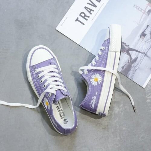 Purple White black yellow green Low-Top Daisy Canvas Shoes Women Ulzzang Korean-Style All-match Board Shoes New Casual Shoes 45