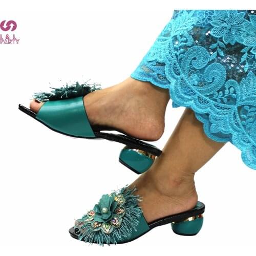 Fashionable New Coming Appliques Shoes Peep Toe Comfortable Square Heels Slipper For Garden Party in Teal Color