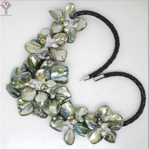 Women Jewelry natural pearl crystal Dark green 5 flowers pendant shell mother of pearl necklace black leather 18"