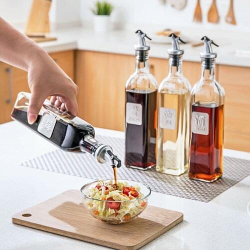 Plastic Wine Olive Oil Pourer Sprayer Bottle Dispenser Liquid Pourer Stopper Oil Tap Cork Bartender Wine Nozzle Bar Accessories