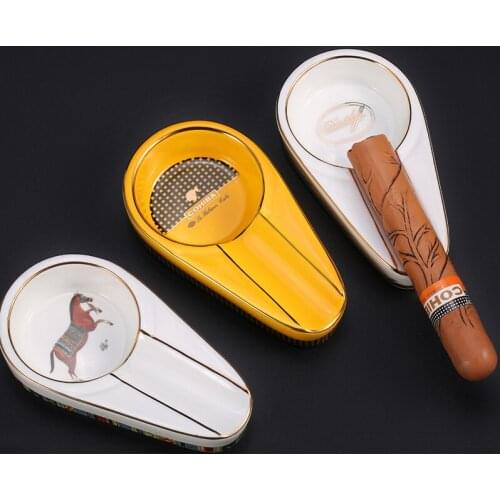 COHIBA Yellow Ceramic Cigar Ashtray Holder Gifts Black White Portable Mini Size Round Horse Pattern Travel Cigarette Tobacco