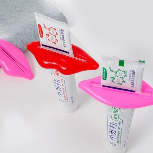1Pcs Lip Kiss Toothpaste Squeezer Bathroom Toothpaste Cosmetics Bottle Dispenser Prevent Waste Home Tube Rolling Holder Squeezer