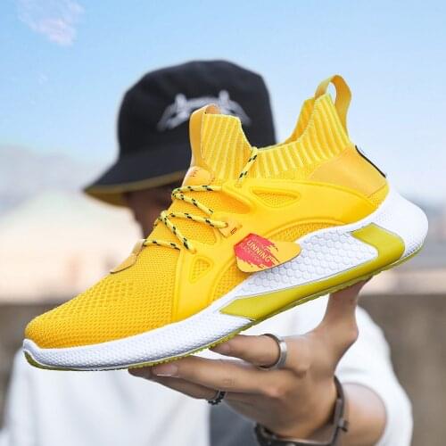 2021 New Men Running Shoes Mesh Cushion Sneakers High Quality Outdoor Light Comfortable Sport Shoes Male Sneakers Fly Weaven