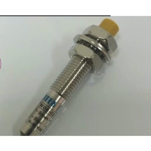 Taiwan new original FOTEK proximity switch TW08-02C