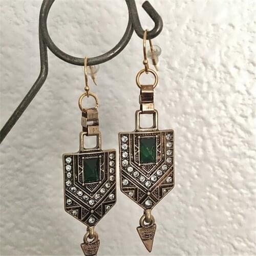 Vintage Style Emerald Drop Earrings with Intricate Details - Art Deco Earrings -Jewelry Rhinestone August Birthstone K30FO4