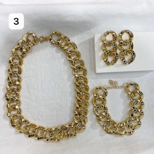 2020 New Hip Hop Big Metal Gold Thick Chain Necklace Bracelet 3 Piece Set Ladies Collar Statement Fashion Punk Short Necklace