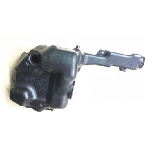 Wiper spray bottle Glass wiper kettle C180mer ced es-be nzC200 Working fluid storage tank Front glass spray bottle Watering can