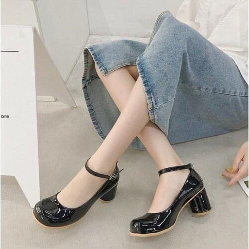 Leather Pumps Shoes Retro Square Toe Mary Janes Pumps Ankle Buckle Med Heels Spring Lady Vintage Shoes