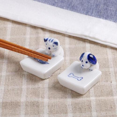 4pcs/set Chopstick Support Chopstick Rack Ceramics Crafts Display Pen Holder Creative Ceramic Little Cat Dog Chopstick Holder