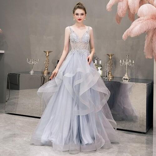 New Fashion Blue Evening Dresses Sexy Spaghetti Straps Delicate Beaded Formal Gown Ball Gown Evening Gown for Party