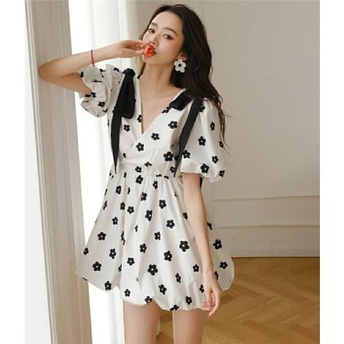 2021 New Summer Square Neck Chiffon Floral Puff Sleeve Dress Fashion Women