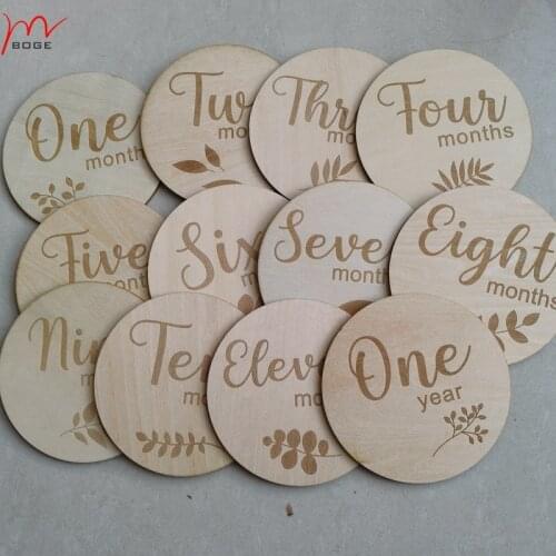 12 All kinds of leaves first year mother and baby card monthly milestone discs cards Baby Birth Announcement