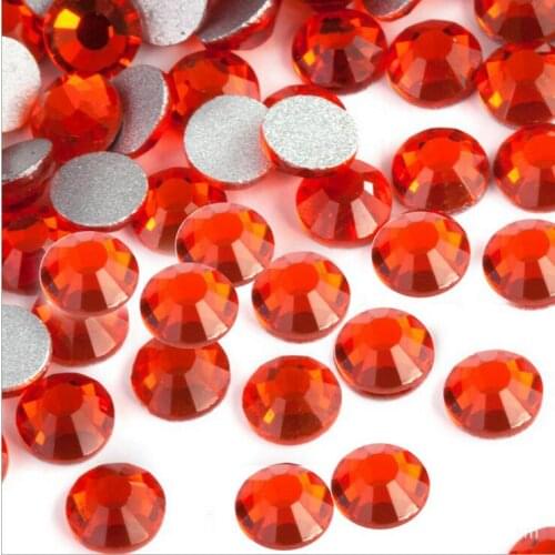 Super Shiny SS3 SS4 SS5 SS6 SS8 SS10 SS12 SS16 SS20 RED Non Hotfix Crystal Color 3D Nail Art Decorations Flatback Rhinestones