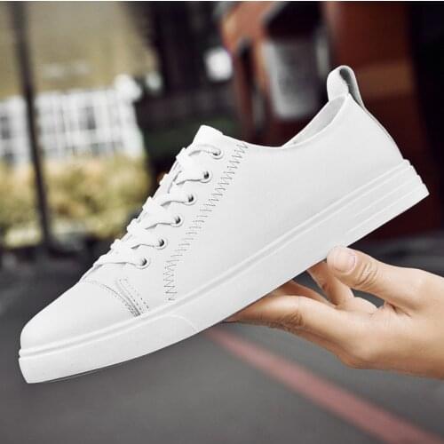 Soft Genuine Leather Men Shoes Male Sneakers Men Casual Shoes 2021 New Fashion Black White Simple Shoes