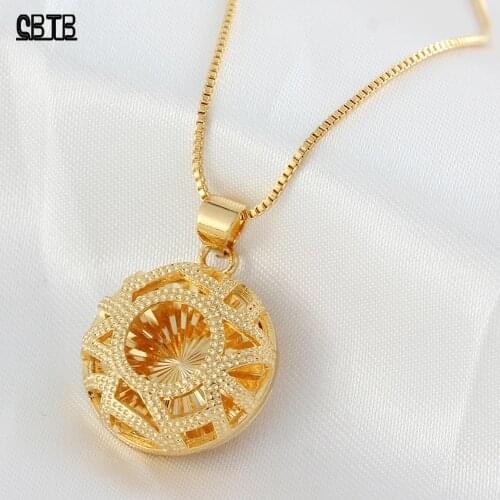 Classic Arab Women Round Hollow Gold Muslim Islam Exquisite Temperament Pendant Necklace Luxury Jewelry Holiday Gift