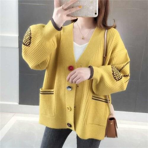 2021 New Spring Autumn Women Sweaters V-neck Casual Knitted Cardigans Embroidery Floral Long Sleeve Korean Loose Cardigan Coat