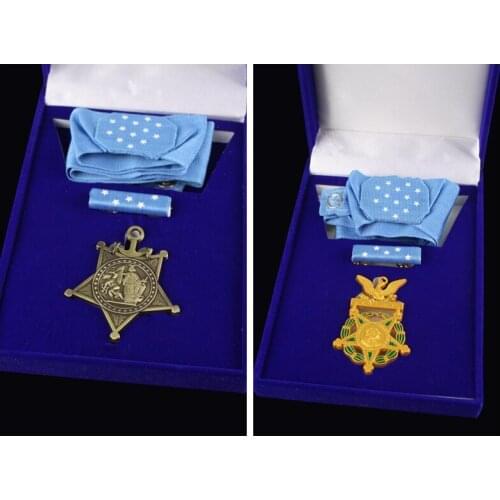 World War II WW2 U.S. United States American award MEDAL HONOR AWARDS RECOGNITION RIBBONS badge INSIGNIA with box