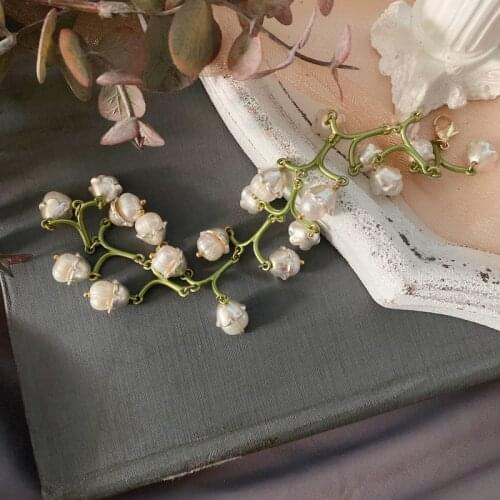 Mori lily of the valley Baroque fresh water pearl bracelet palace cool wind light luxury simple Bracelet accessories