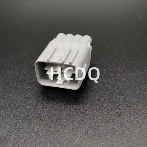 The original 90980-10890 8PIN Male automobile connector plug shell and terminal are supplied from stock
