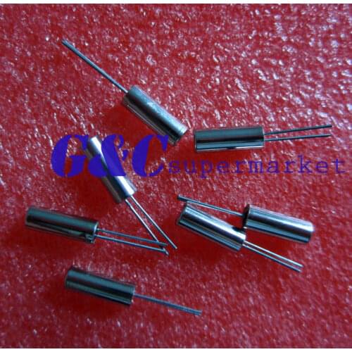 50pcs 32.768 KHz / 32768HZ Tuning Fork Watch Cryal 6PF 3mm x 8mm NEW