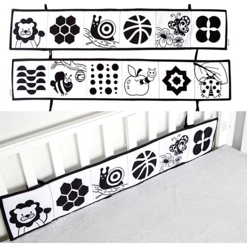 Cloth Book Baby Bed Bumper Around Animal Model Toy Educational Crib Play Mats High Contrast Shape Crib Black White Hanging Toy