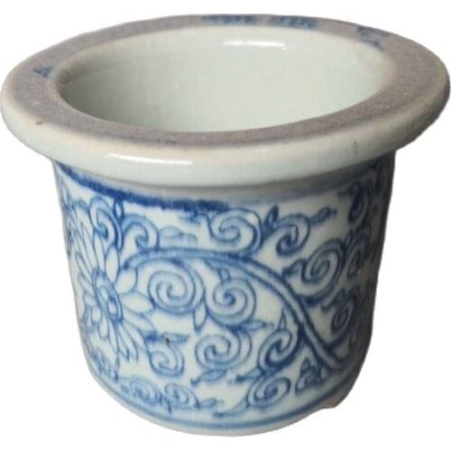 Chinese Old Porcelain Blue And White Porcelain Flowerpot