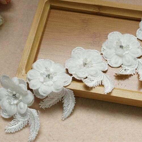 3D White Beaded Flower Floral Embroidered Lace Trim 3d Applique Fabric Lace Ribbon Sewing Craft For Costume Hat Decoration