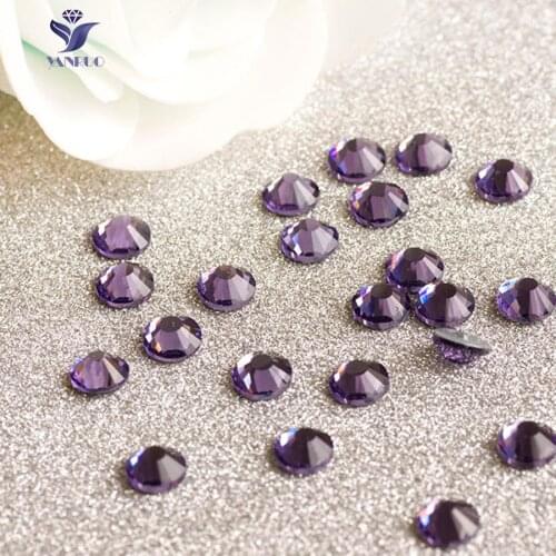 YANRUO 2058HF SS16 3.8-4.0mm Tanzanite rhinestones cristal perolas Wedding Dress hotfix Rhinestone Appliques