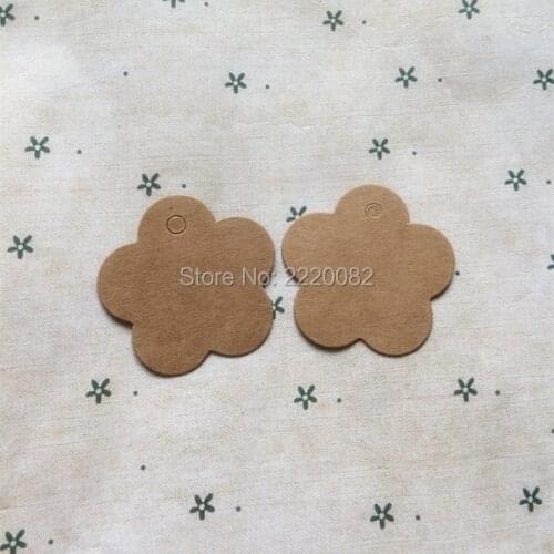 In stock 4x4cm flower shape blank tag 350gsm craft paper/paper card hang label