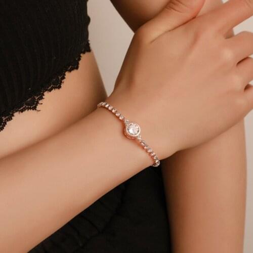 Miuoxion Wholesale new fashion love heart zircon jewelry small fresh and simple inlaid bracelet namour Charm Gift