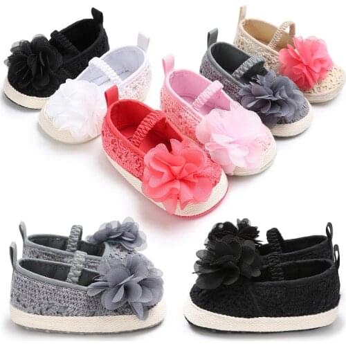 Spring and Autumn 0-1 years old girl baby flowers hollow knit princess shoes soft bottom baby toddler shoes