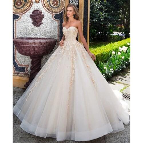 Sexy Strapless Ball Gown Wedding Dresses 2021 A Line Bandage White Bride Gown Princess Robe De Mariee Vestige De Noiva