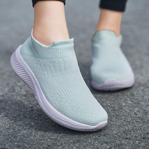 Women Running Shoes Outdoor Lightweight Sneakers For Young Girls Breathable Flat Platform Shoes Women Jogging Shoes Chaussures