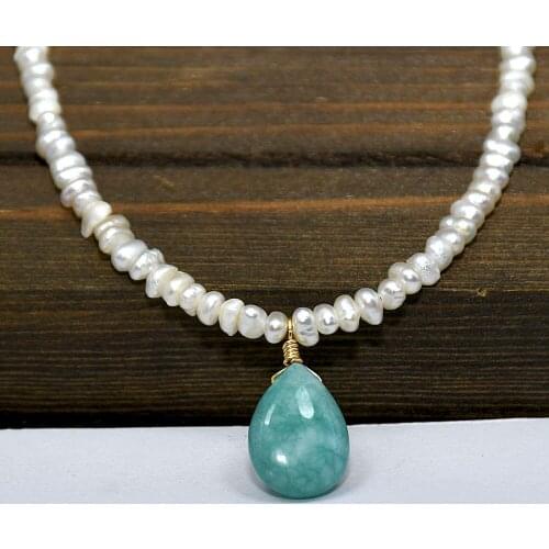 Retro Style Necklace Gold-Plated Stainless Steel Metal Real Freshwater Pearl Semi-Baroque Pearl Natural Stone Pendant Necklace