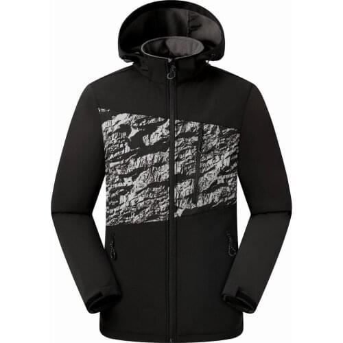 2021 New Winter Mens Hiking Fleece Softshell Jackets Outdoor Sports Thermal Windbreaker Camping Trekking Climbing Coat S-3XL