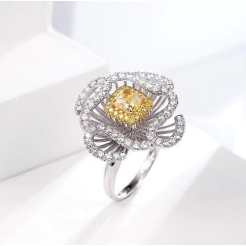 2021 Trend Charm Flower Rings Fashion Geometric Hollow Two Color Jewelry For Women Wedding Engagement Anniversary Gift
