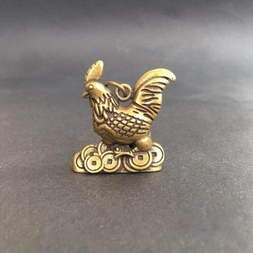 Collectable Chinese Brass Carved Animal Zodiac Chicken Exquisite Small Pendant Statues