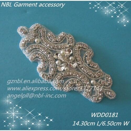 30pcs) Wholesale hand beaded sewing bridal wedding silver crystal rhinestone applique patch for dresses WDD0181