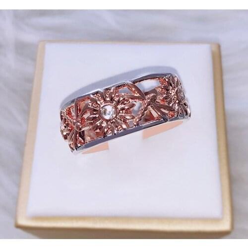 Sunflower Hollow Crystal Ring Fashion Simple Ladies Jewelry Send Friends Exquisite Birthday Gift