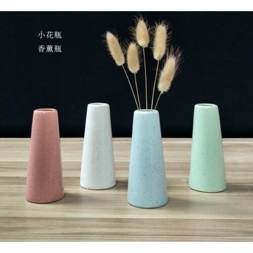Mini Black Dot Ceramic Handicraft Vase, Creative Home Decoration Aromatherapy Bottle