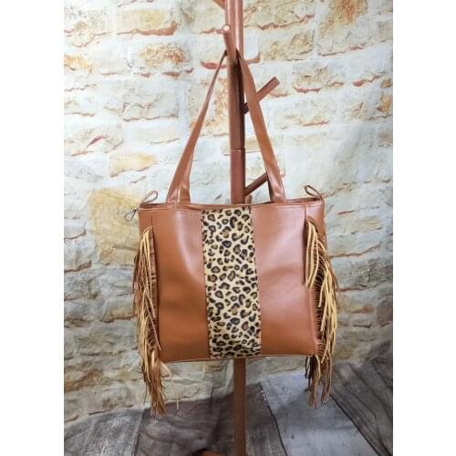 New Leopard Patchwork Shoulder Bags Womens Tassel And Stripe Panelled Handbags Fashion Designer Bags Foe Ladies