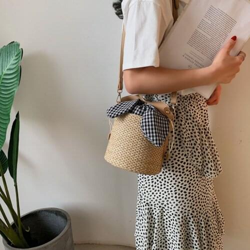 Design bag female 2021 new bucket bag straw woven bag shoulder bag diagonal handbag beach bag wooven basket straw rattan bag sac