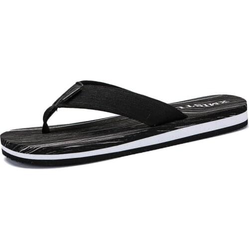 Summer Mens Shoes Deodorant Non-Slip Fashion Wear Outdoor Sandals And Slippers Massage Beach Slippers Simple Design Flip-Flops