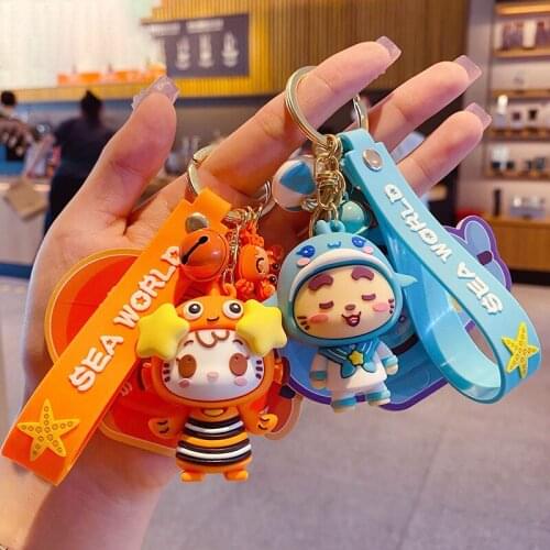 Lucky cat Cute Doll Key Chains Fashion Cartoon Resin Keyring Ornaments Creative Backpack Car Pendant Keychains
